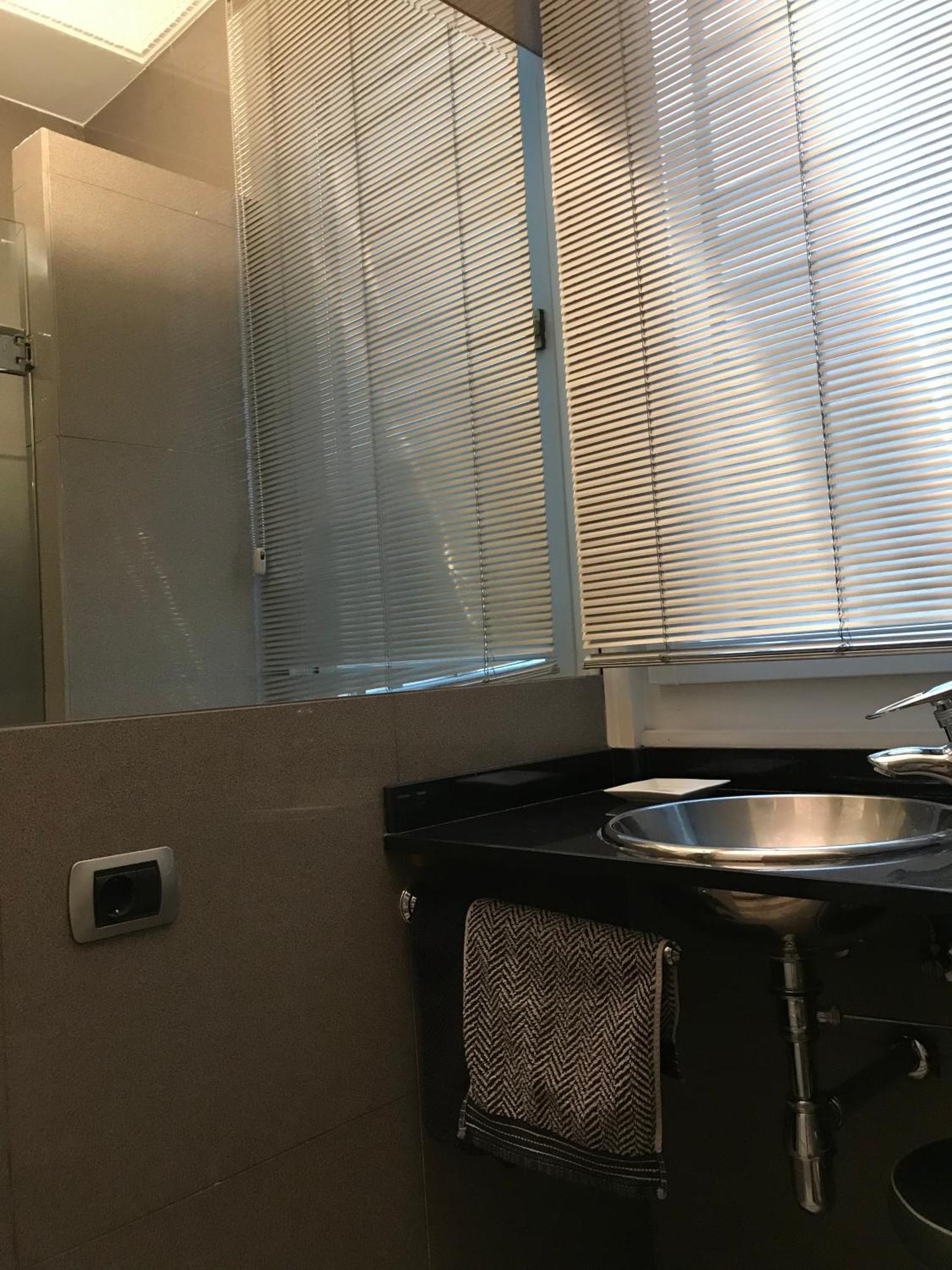 Habitacion Grande Y Confortable Con Bano Privado Junto A Guggenheim Bilbao Zewnętrze zdjęcie